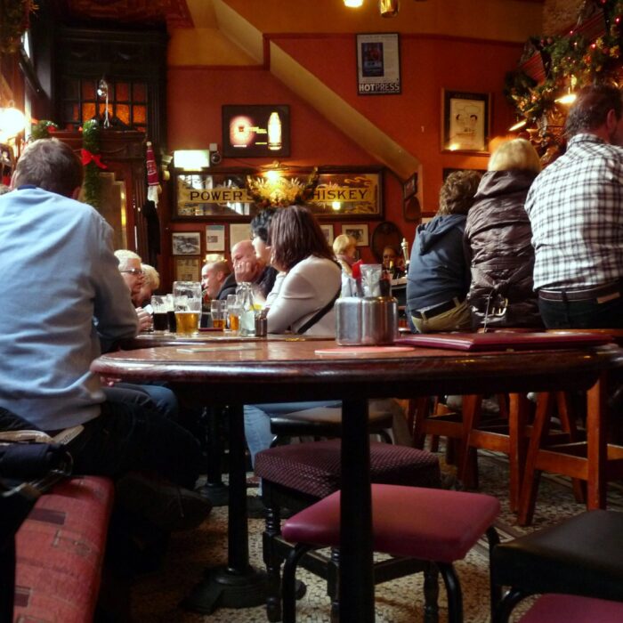 Un irish pub - Irish Jaunt - cc