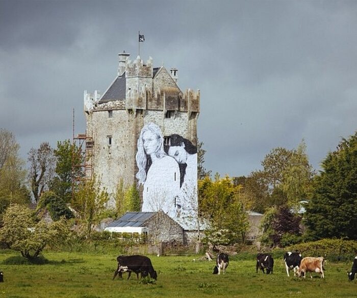 Le Caherkinmonwee Castle - Dave Sexton