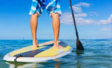 Du stand up paddle - © EpicStockMedia