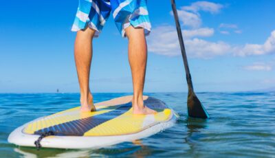 Du stand up paddle - © EpicStockMedia