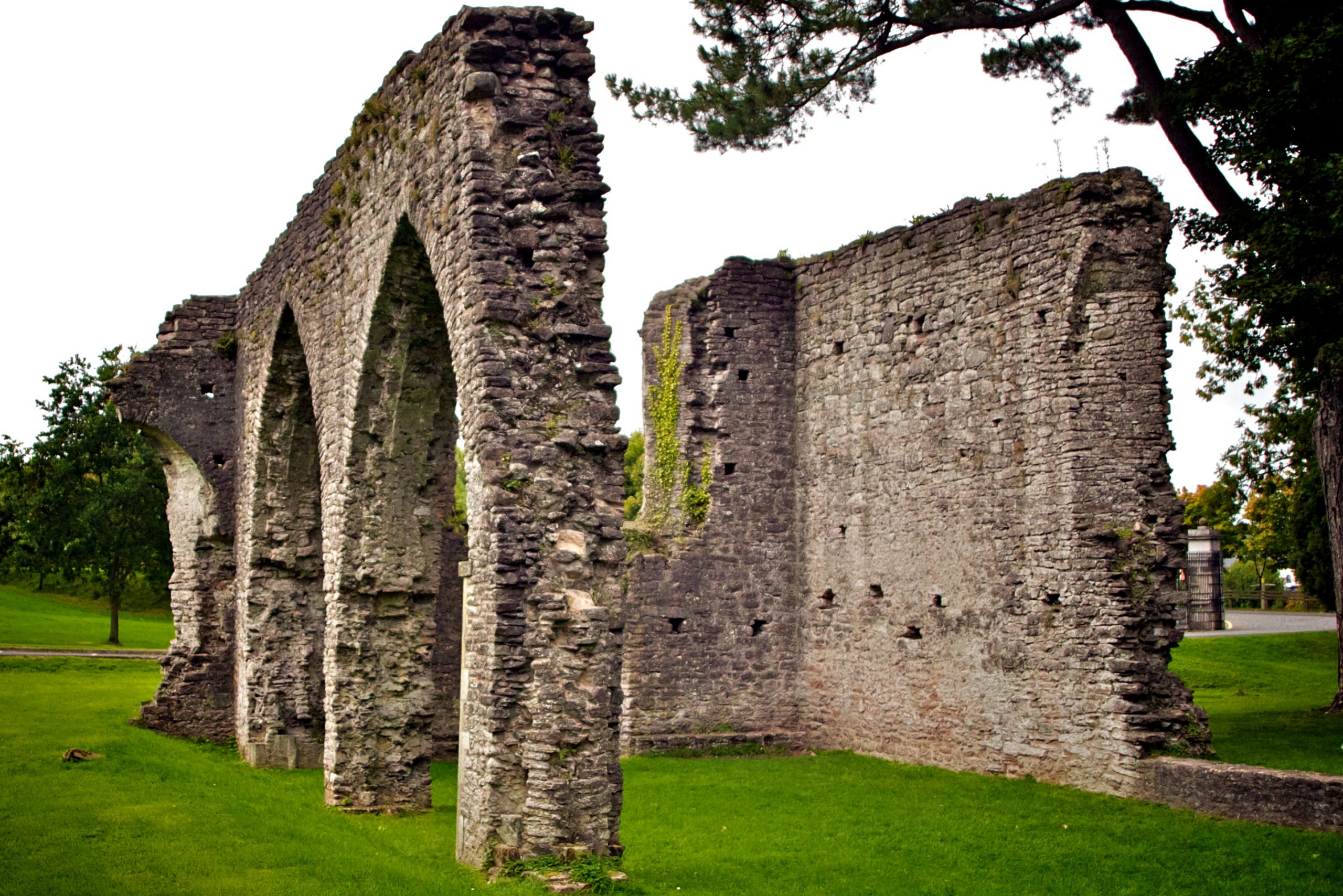 L'Armagh Friary - Tony Bowden - cc