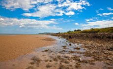 Malahide beach - Nicolas Raymond - cc