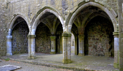 La Clontuskert abbey - Keith Ewing - cc