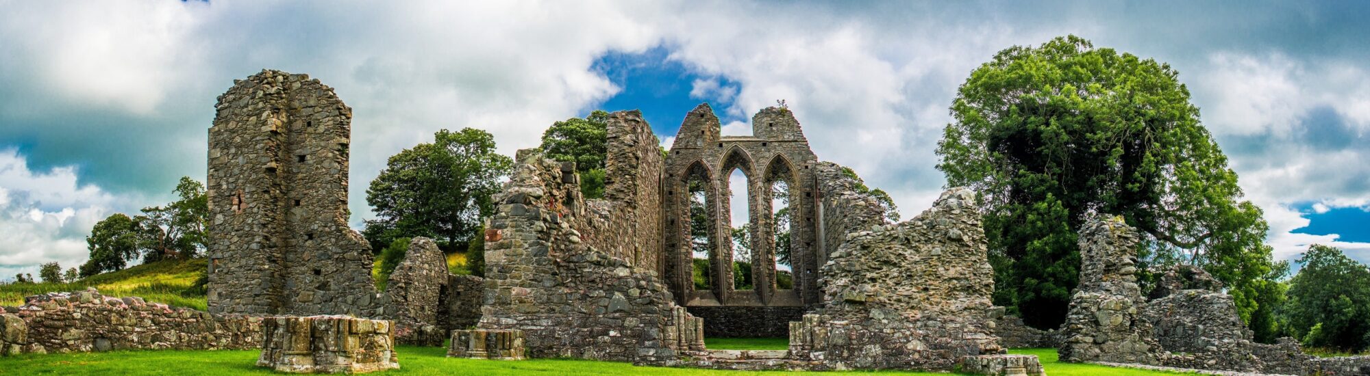La Inch Abbey - © Lyd Photography