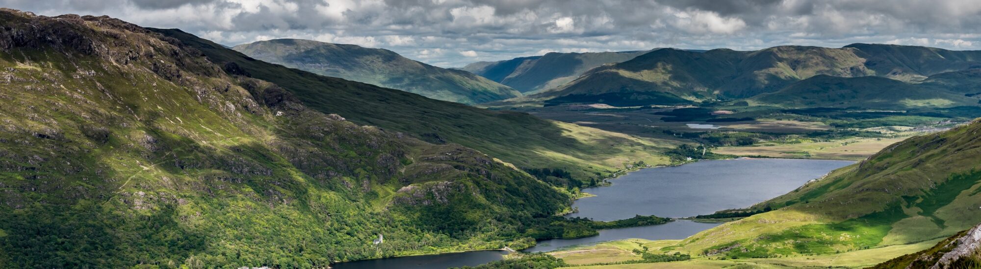 Kylemore lough - © Louis-Michel DESERT