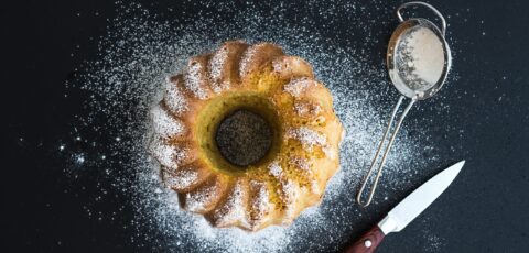 irish cream bundt cake scaled