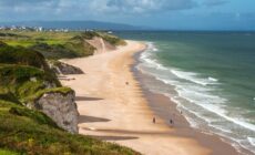 La plage de Whiterocks à Portrush -© Monica