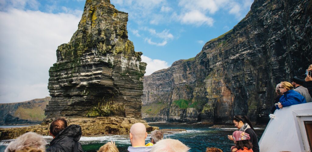 Voyager à petit budget : 8 astuces pour économiser lors de votre voyage en Irlande