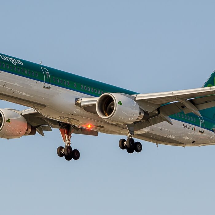 Aer Lingus - Heads Up Aviation - cc