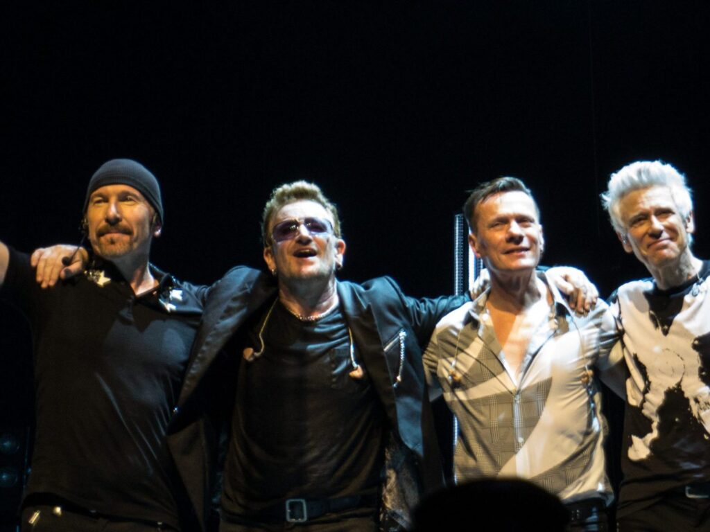 u2 e1475671172234 scaled