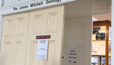 Entrée du James Mitchell Museum