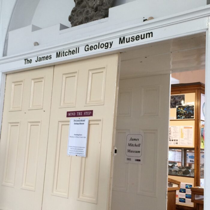 Entrée du James Mitchell Museum