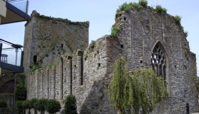 La St Dominic's Abbey de Cashel - JohnArmagh - cc
