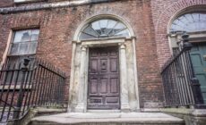 Une porte de la rue d'Henrietta Street - William Murphy - cc