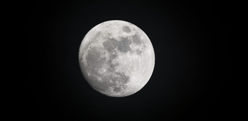 Ne ratez pas la super lune visible depuis l&rsquo;Irlande aujourd&rsquo;hui !