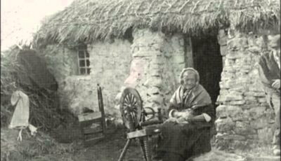 An Irish home during the Great Famine - Public domain