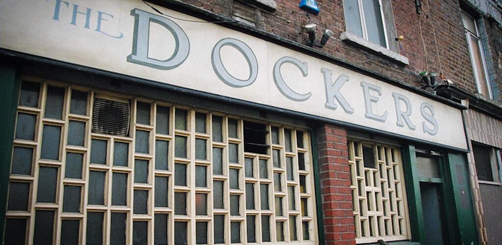 The Dockers, l&rsquo;irish pub préféré de U2 rouvre ses portes après 15 ans d&rsquo;absence !