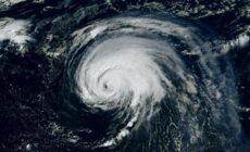 L'ouragan Lorenzo en approche vers l'Irlande