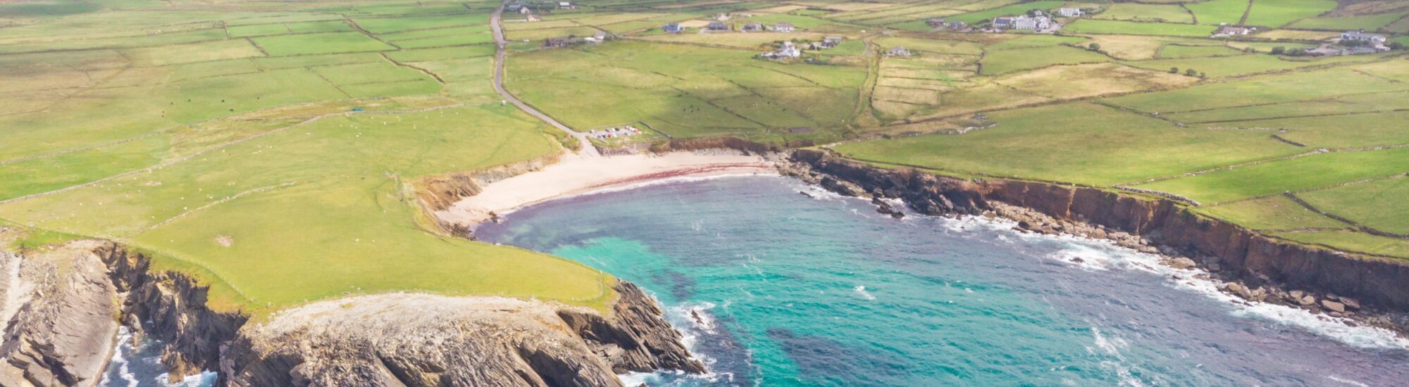 Clogher Strand - © zambezi
