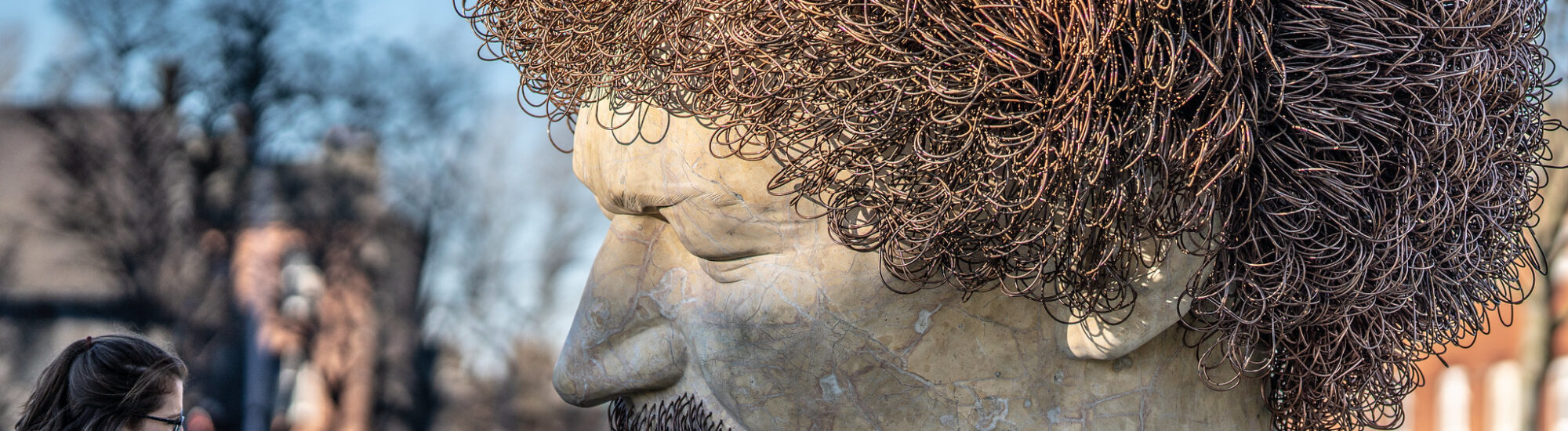 La statue de Luke Kelly sur Guild Street à Dublin - William Murphy - cc
