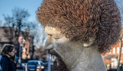 La statue de Luke Kelly sur Guild Street à Dublin - William Murphy - cc