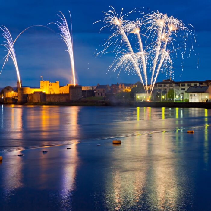 Feu d'artifice du nouvel an à Limerick - © Patryk Kosmider