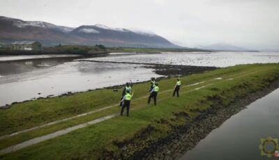 Une image du Jerusalema Dance Challenge de la Police irlandaise