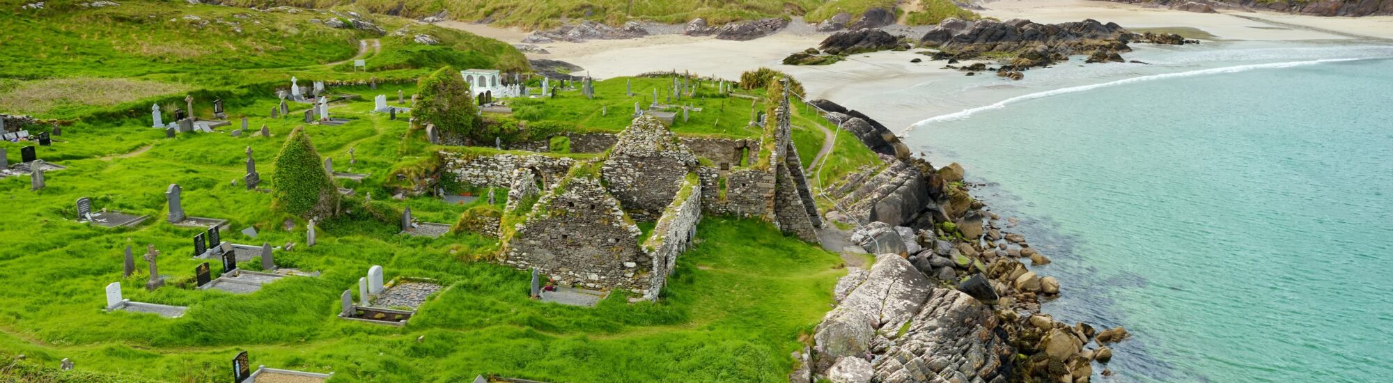 La Derrynane Abbey - © MNStudio