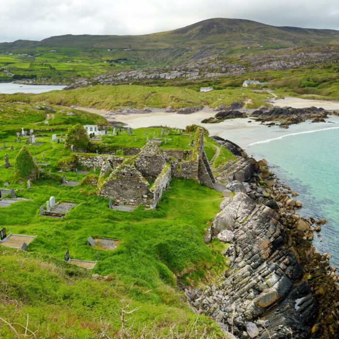 La Derrynane Abbey - © MNStudio