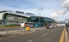 Terminal 2 de l'aéroport de Dublin - © Markus Mainka