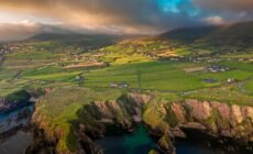 Vue aérienne sur Dunquin - © Cristi