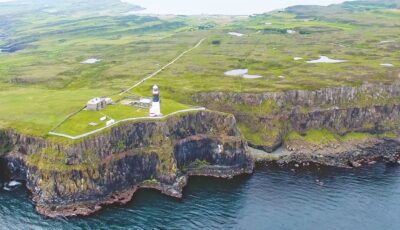 Rathlin Island und sein östlicher Leuchtturm - © peter