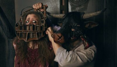 Une scène de l'attraction The Nightmare Realm - https://www.thenightmarerealm.ie