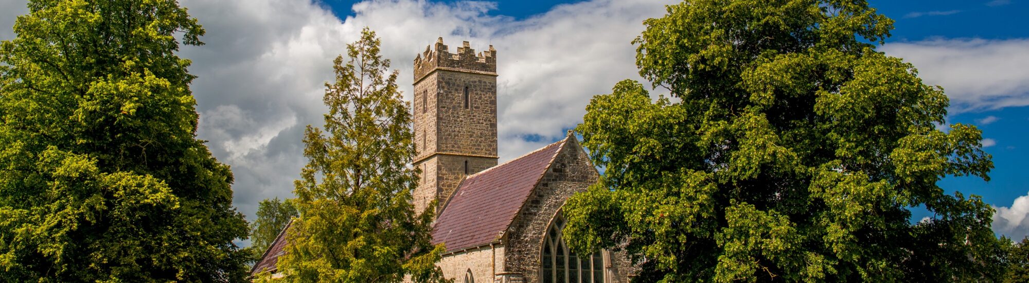 La St Nicholas church de Adare - © Lyd Photography 