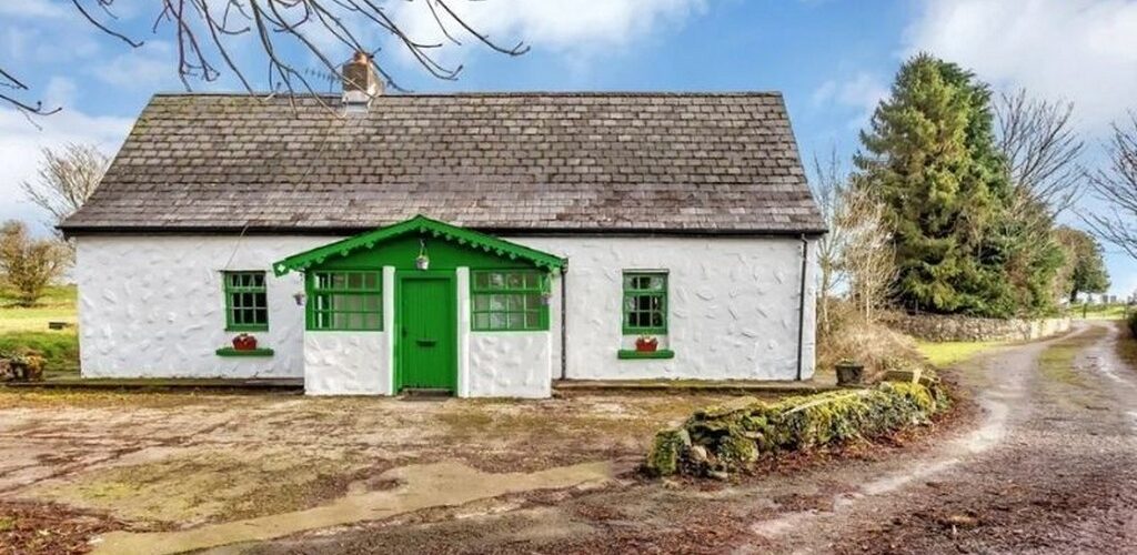 Un cottage irlandais lié à la Rébellion de 1798 en vente pour 325 000€