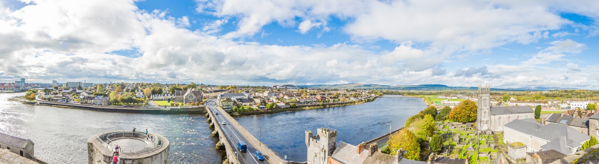 Vue sur Limerick et le Thomond bridge - © Aquarius