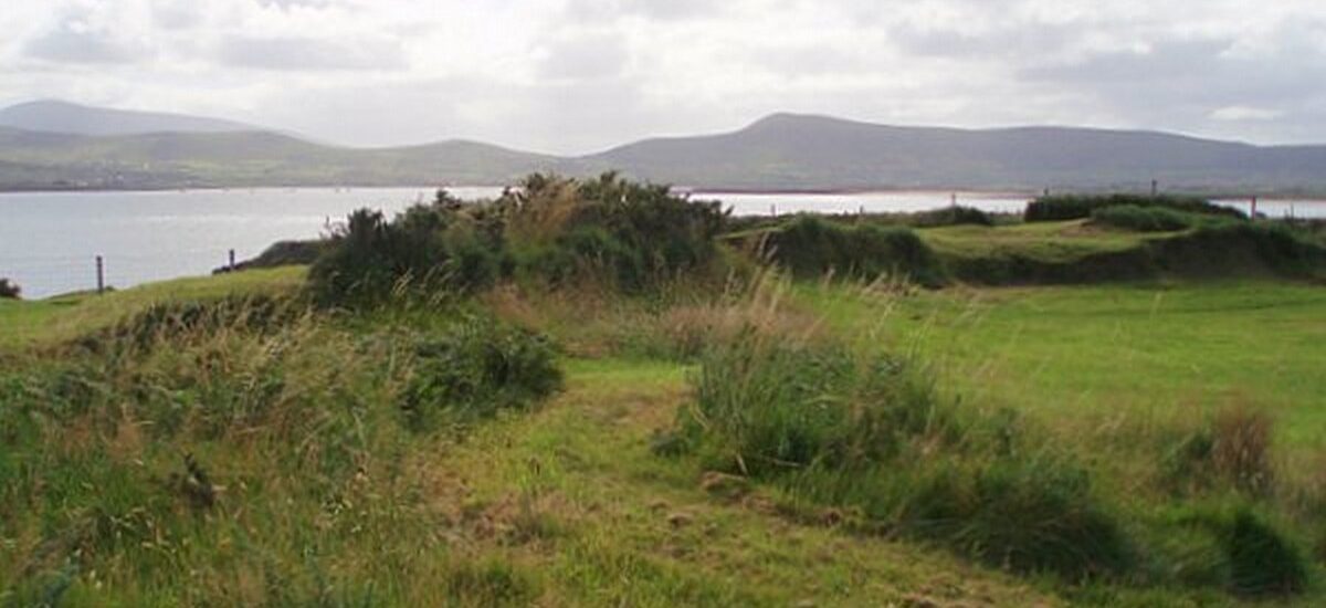 Le Dun An Oir Fort - Sharon Loxton - cc
