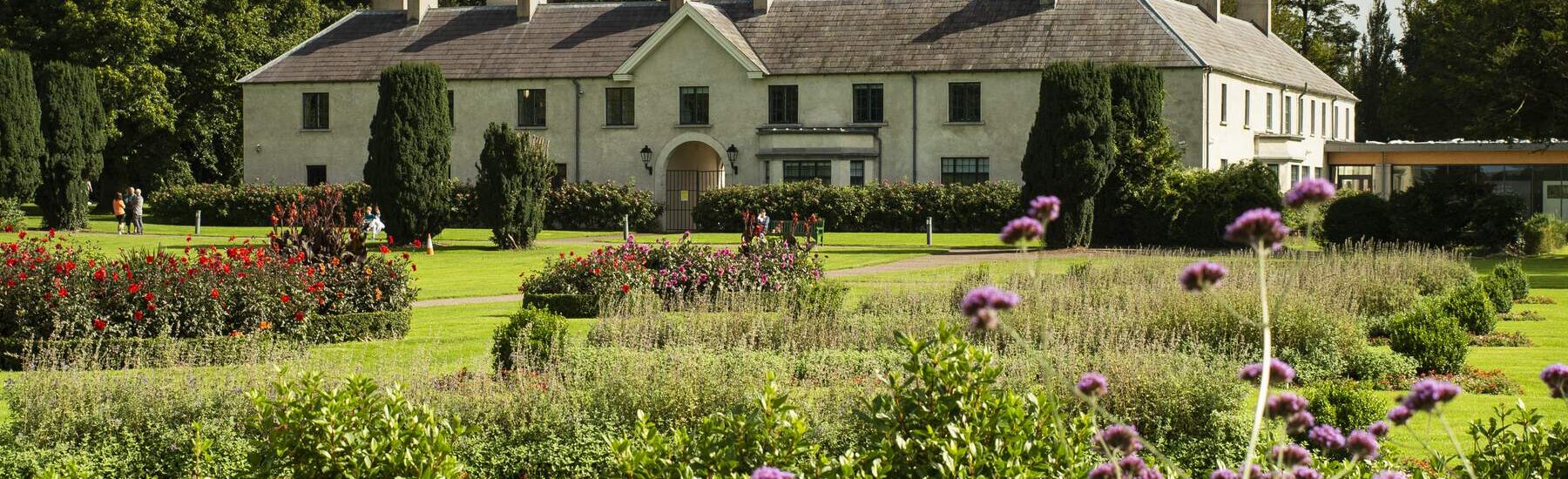 La Killarney House - ©Tourism Ireland by Patrick Lennon