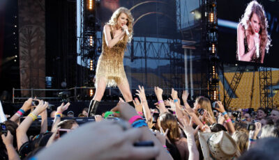 Taylor Swift - Ronald Woan - cc