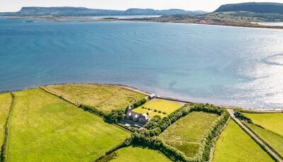 Vue sur la Old Coastguard Station in Dromard - MyHome.ie