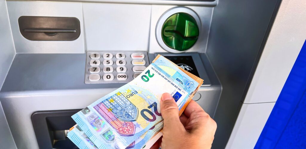 Irlande : un bug de la Bank of Ireland permet à des irlandais de retirer 1000€… gratuitement !