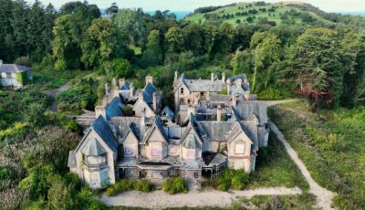 Cairndhu House - © peter