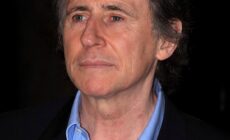 Gabriel Byrne - Ian Smith - cc