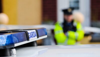 La Garda Siochana dans les quartiers sensibles de Dublin - © Stephen