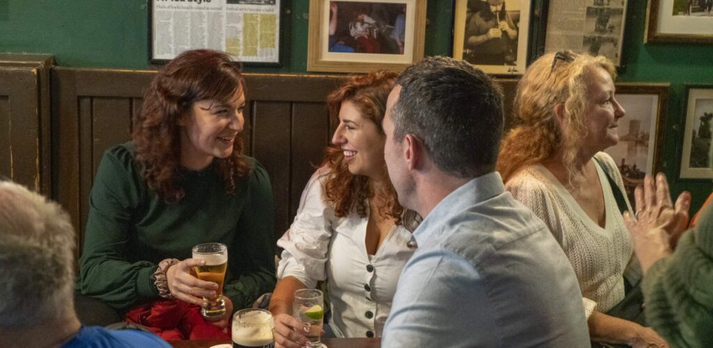 Un irish pub est un lieu d'histoire et de rencontres - © Failte Ireland