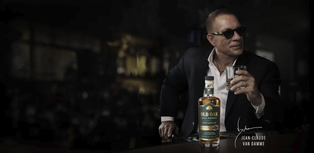 Jean-Claude Van Damme investit dans le whisky irlandais Old Oak