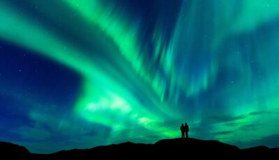 Une aurore boréale en Irlande - © basiczto