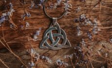 Une Triquetra - © Helen