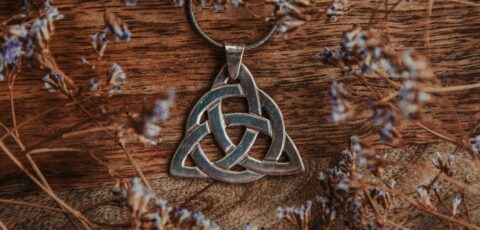 Une Triquetra - © Helen