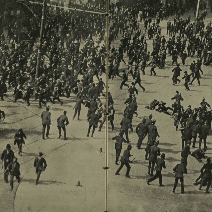 Le Bloody Sunday de 1913